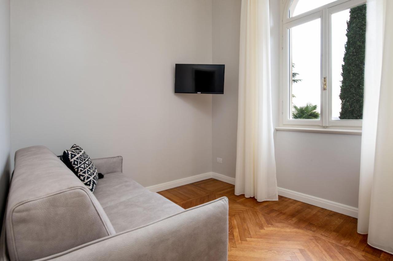 Villa Natalia - Adults Only Verona Bagian luar foto